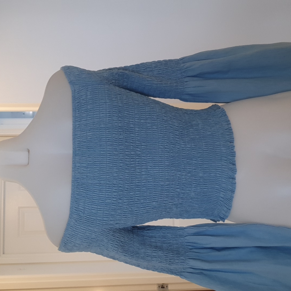 Dotti Shell fabric 100% cotton light blue with bell sleeves Absolutely gorgeous - Picture 4 of 7